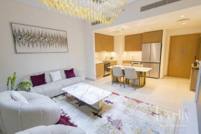 Spacious Modern 2BR with Partial Burj Khalifa View